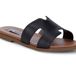 Steve Madden Black Leather Sandals